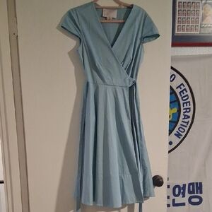 Gal Meets Glam Light Blue Midi Dress